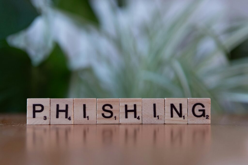 Phishing : enjeux, défis et perspectives